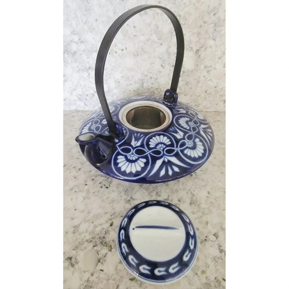 Bombay Arabesque Tile Teapot Blue White Ceramic Vintage 90s Tea Pot with Infuser